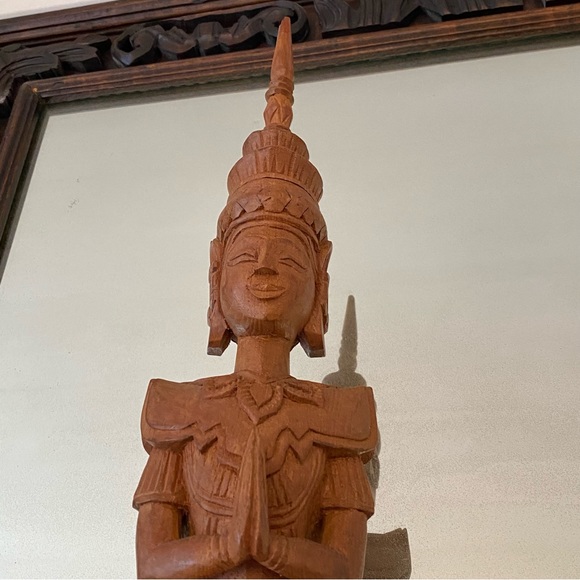 Vintage Solid Wood Hand Carved Buddha - Picture 4 of 9